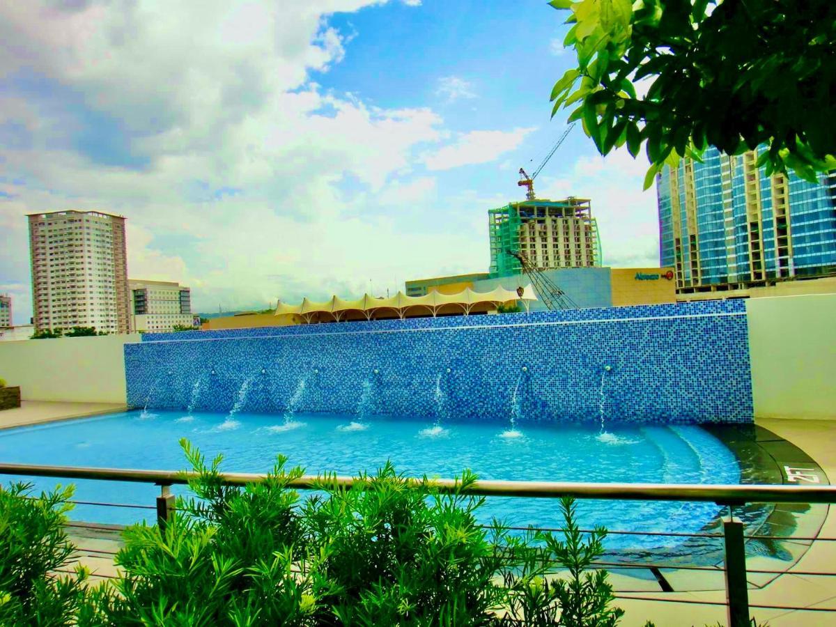 Abreeza Place By Chriza Davao City Exteriör bild